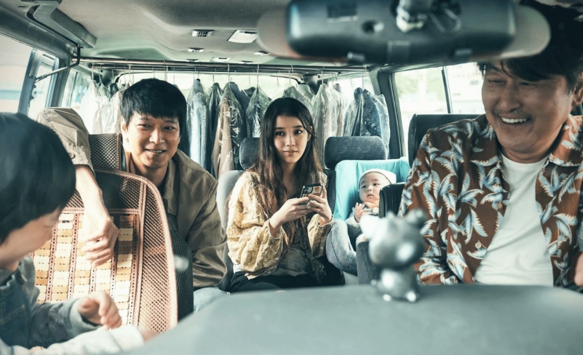 《孩子轉運站》（Broker）：為什麼他們成為家人？